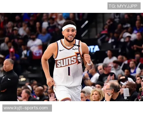 布克新赛季目标明确努力沟通助力每日进步稳步前行