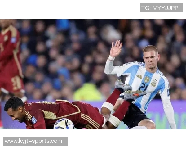 斯卡洛尼谈帕斯与马斯坦托诺的共存潜力与阿根廷足球未来发展